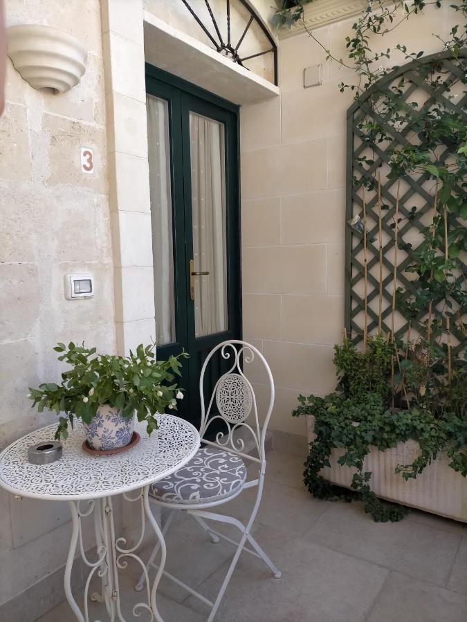 Ui Momm Hotell Matera Exteriör bild